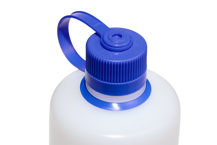 Nalgene product view: 32oz Narrow Mouth Ultralite Bottle Z9 — 32oz Narrow Mouth Ultralite Bottle