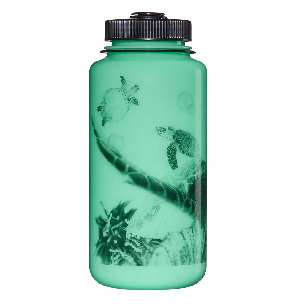 Nalgene product view: 32oz WM Glo Wyld Y0 — 32oz WM Glo Wyld