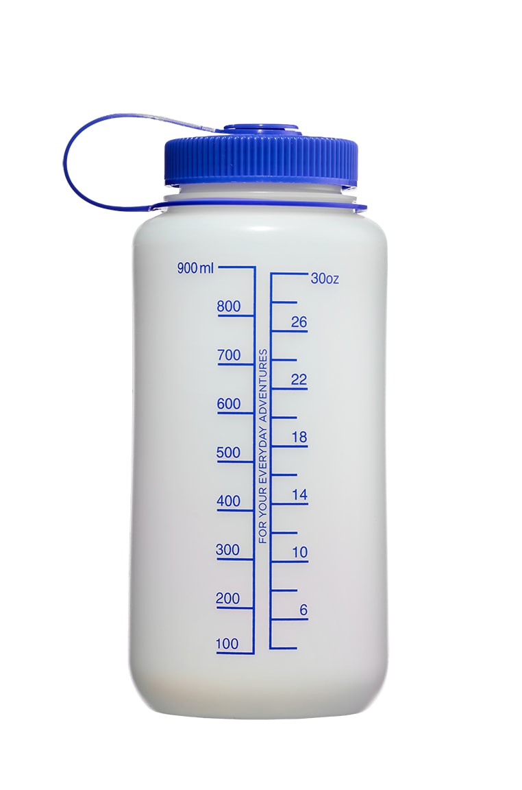 Nalgene product detail: 32oz Wide Mouth Ultralite Bottle A0 — 32oz Wide Mouth Ultralite Bottle