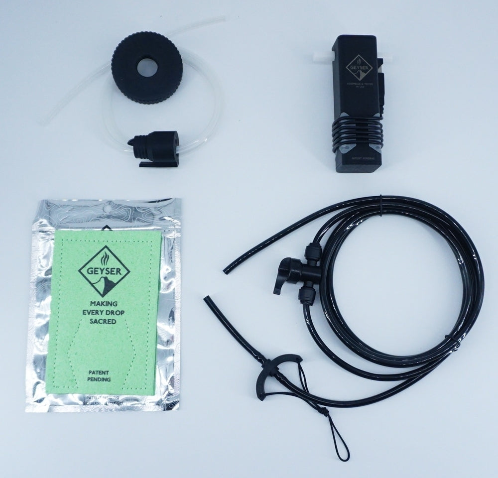 Nalgene product detail: Geyser Outdoor Clean Kit R1 — Geyser Outdoor Clean Kit