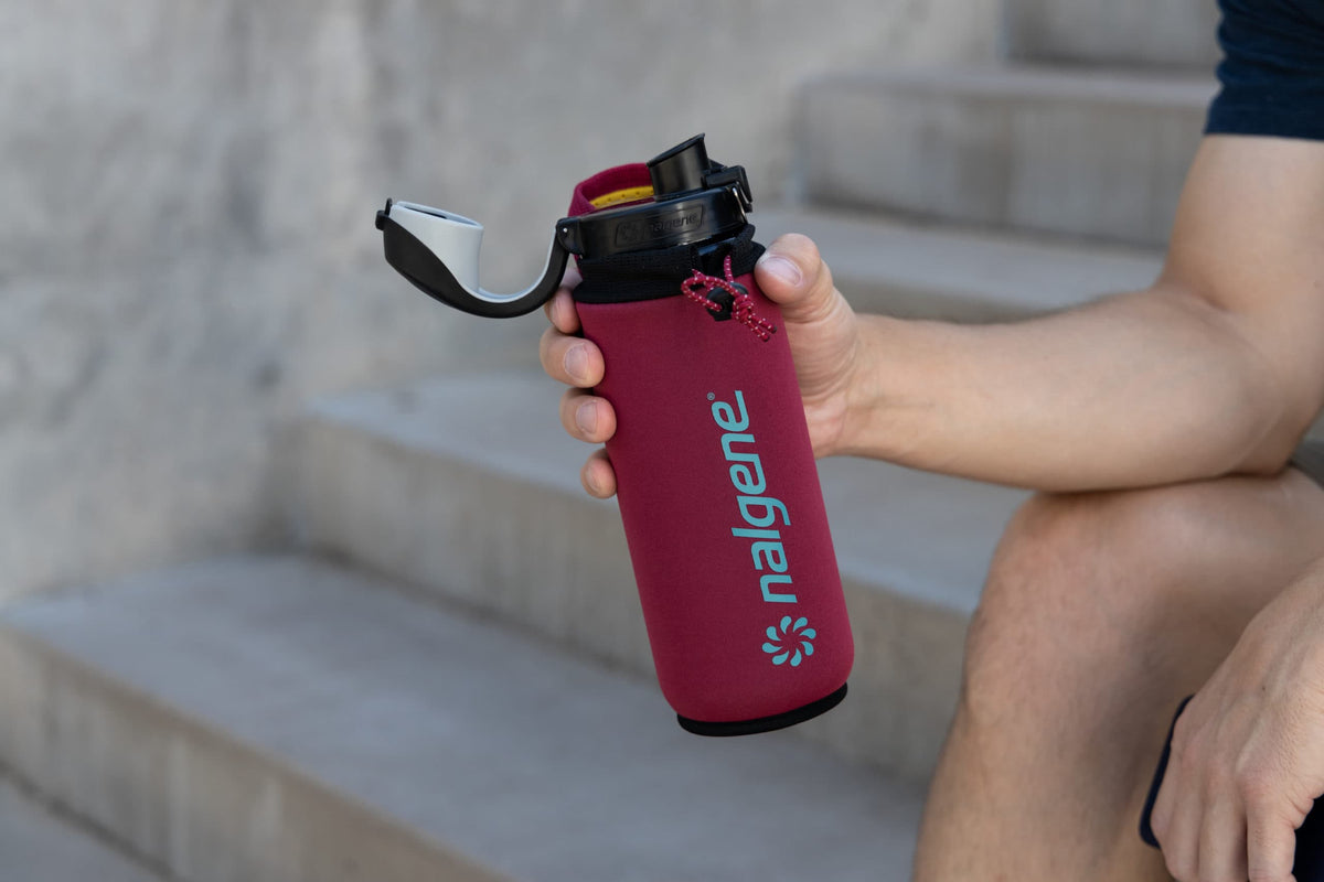 Nalgene product image: 24oz Neoprene Sleeve L4 — 24oz Neoprene Sleeve